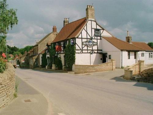Hotel The Blue Cow South Witham Zewnętrze zdjęcie